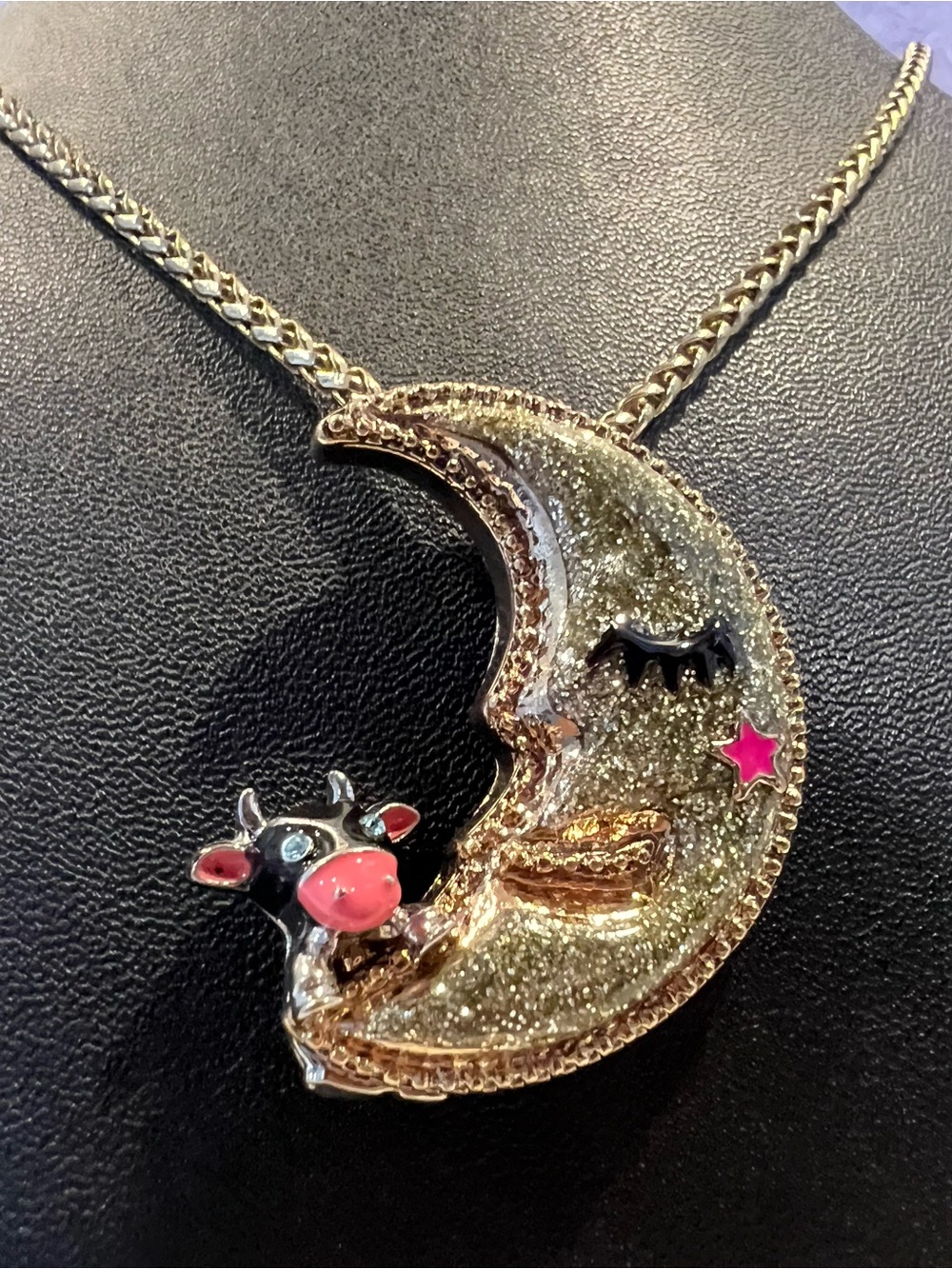 The Cow Jumped Over the Moon Heavens to Betsey Pendant Necklace Glitter Goldtone